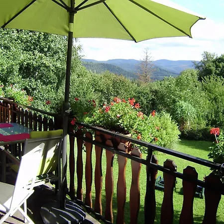 Spacious Chalet For 4 In Hommert *