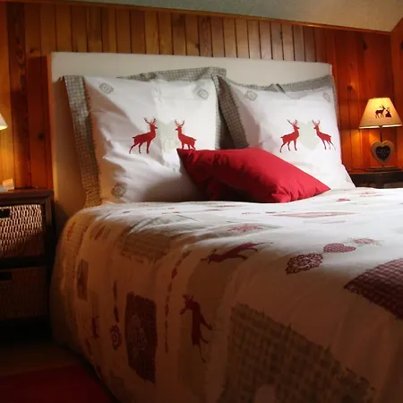 Spacious Chalet For 4 In Hommert Alpstuga *